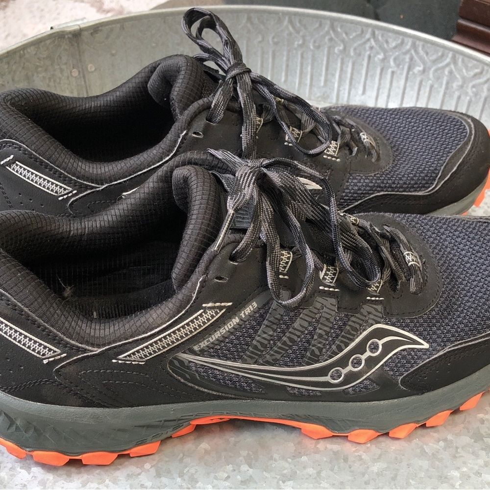 Saucony excursions